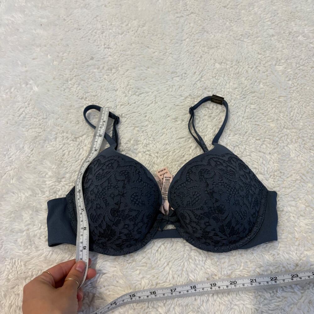 NWT VS Dream Angels Navy Body Lace Overlay Padded Bra 32C Sexy Lingerie Hot - Picture 3 of 5